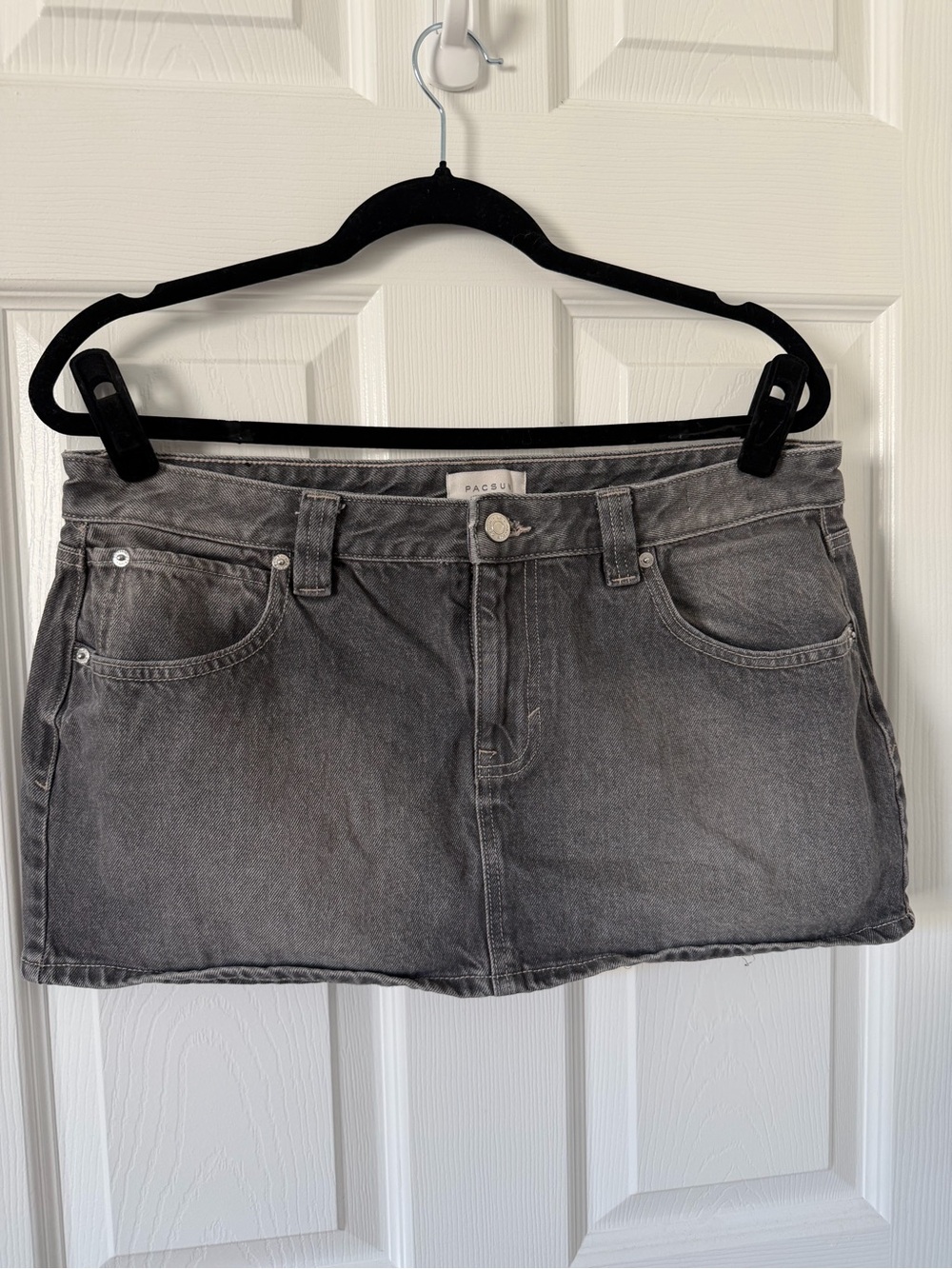LARA low rise Denim Mini Skirt size 30